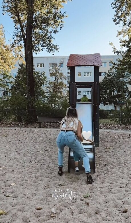 Nathalie Bleicher Woth new onlyfans leaks