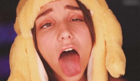 eva oopsy onlyfans desnuda