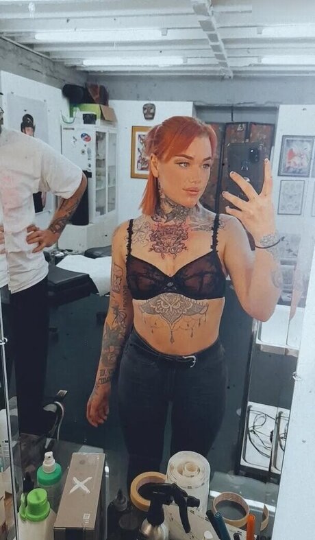 Typischblonnd only fans photos