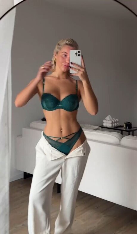 chastity onlyfans hot sex pictures