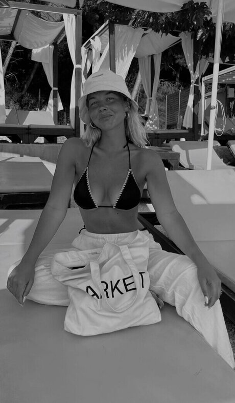 Anna Maria Schimanski only fans leaks