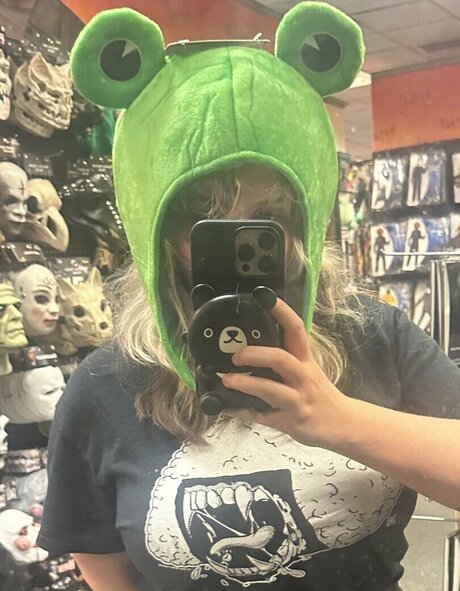 gloryhole princess onlyfans free porn pic