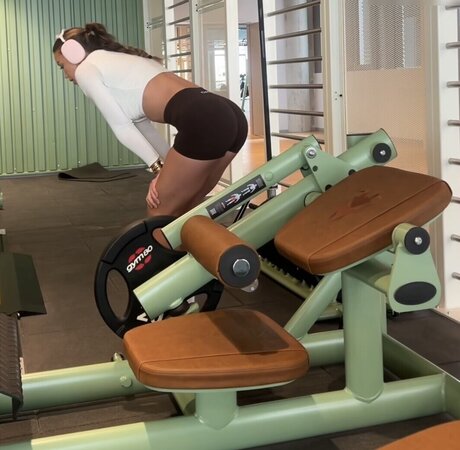 Camilla Nkenke onlyfans strip