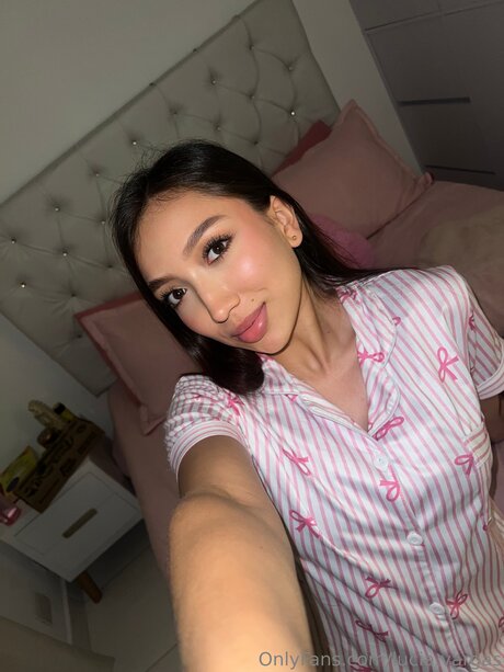 Lucia vargas onlyfans content type