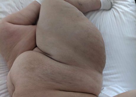 strawberry cakes onlyfans sextape