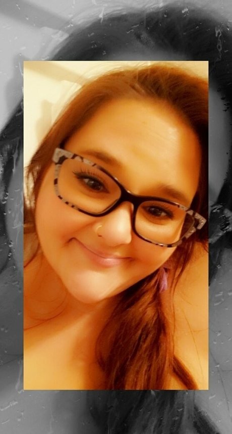 strawberry cakes onlyfans photos