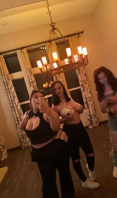 Emma Trotta onlyfans free content