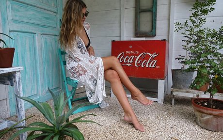 Camila Morrone onlyfans nudes leaked