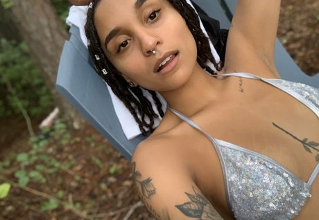 Sierra Love onlyfans strip tease