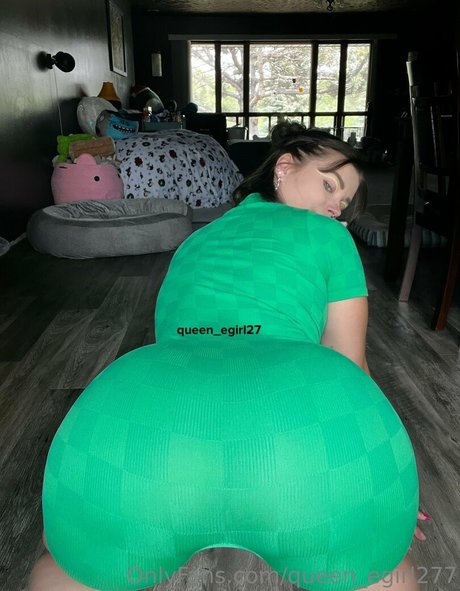 queen egirl277 onlyfans sex tape