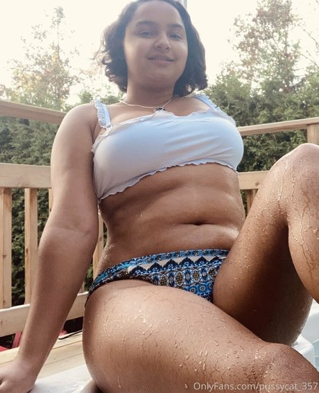 arab curvy onlyfans perfect slide