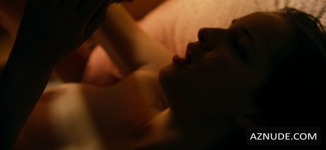 Lisa Vicari onlyfans nudes