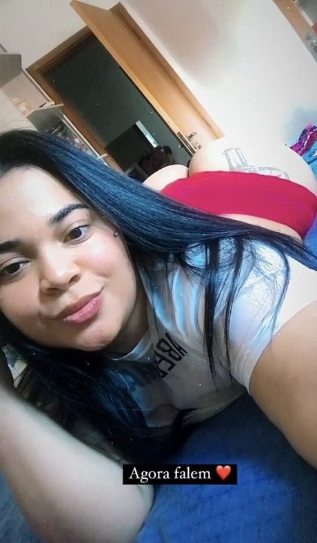 lauratavora onlyfans hot