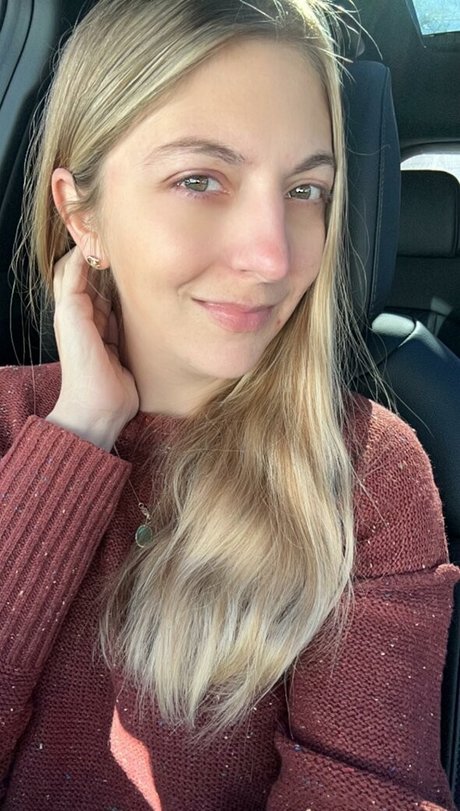 ButterflyYogaVIP onlyfans naked leak