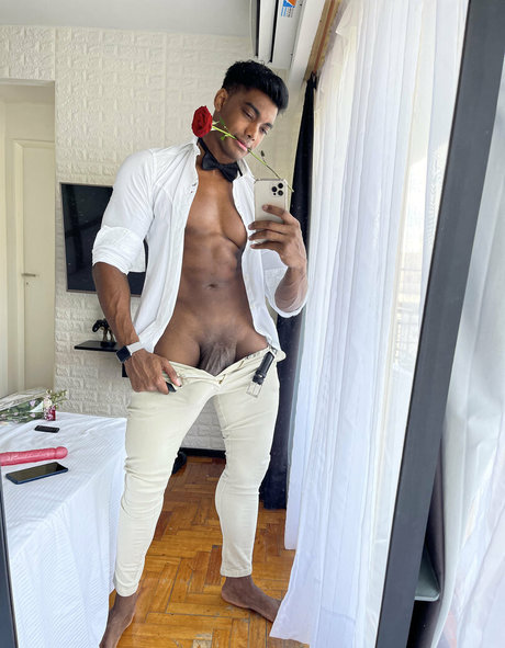 imroger free leaked nudes onlyfans