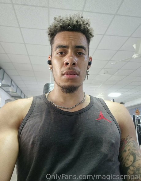 magicsempai nude only fans