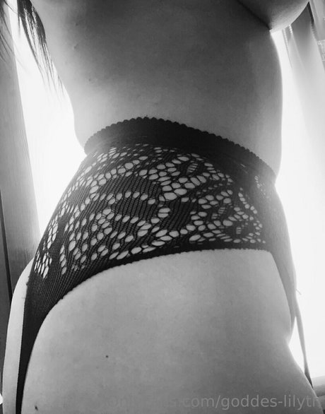 goddes lilyth onlyfans pics