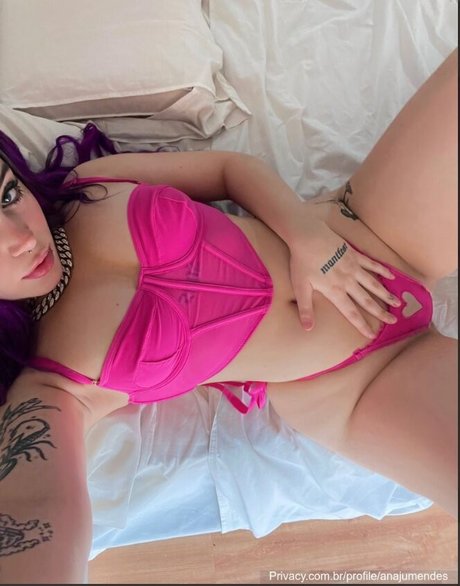 Ana Julia Mendes free onlyfans