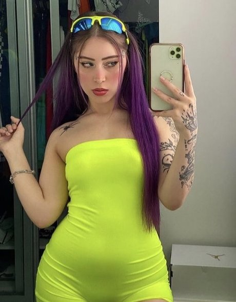 Ana Julia Mendes nude onlyfans pics