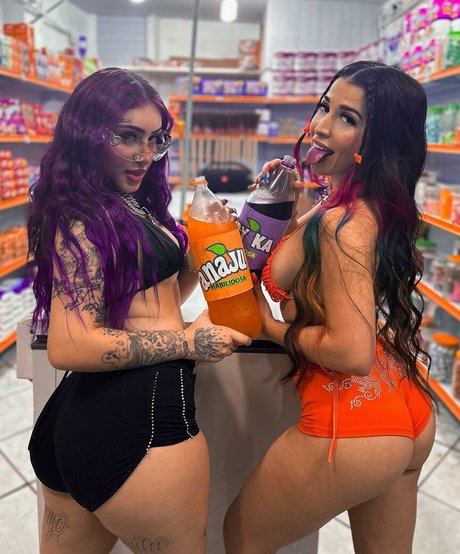 Ana Julia Mendes onlyfans leaks nudes