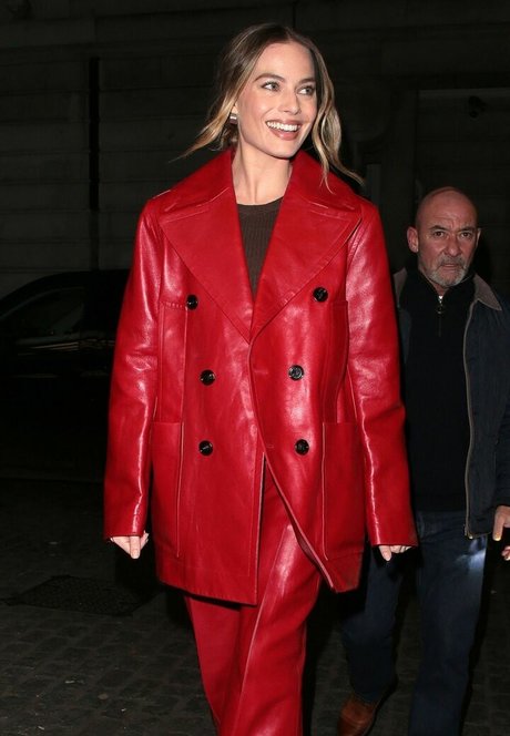 Margot Robbie onlyfans pics nude