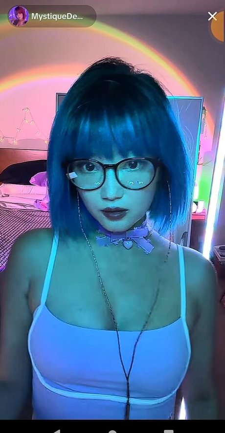 nude onlyfans nudes negative