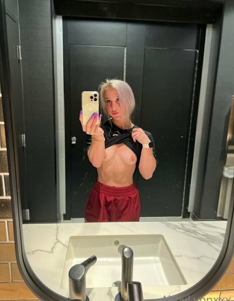 BeckLynn7 nude only fans
