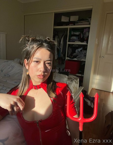 xena ezra onlyfans leaked nude