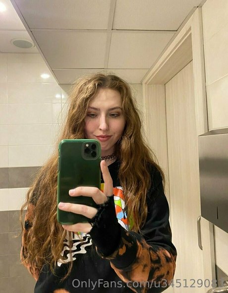 aerin emerald naked onlyfans pics