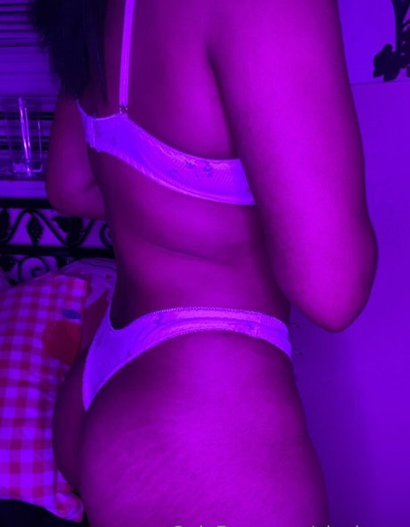 xluckyme onlyfans photos