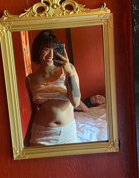 mia and lola leaked onlyfans photos