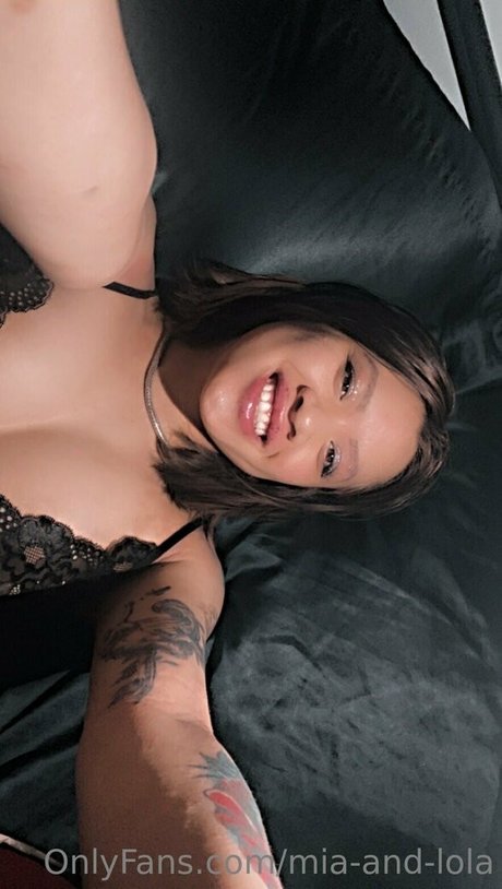 mia and lola naked leaked onlyfans