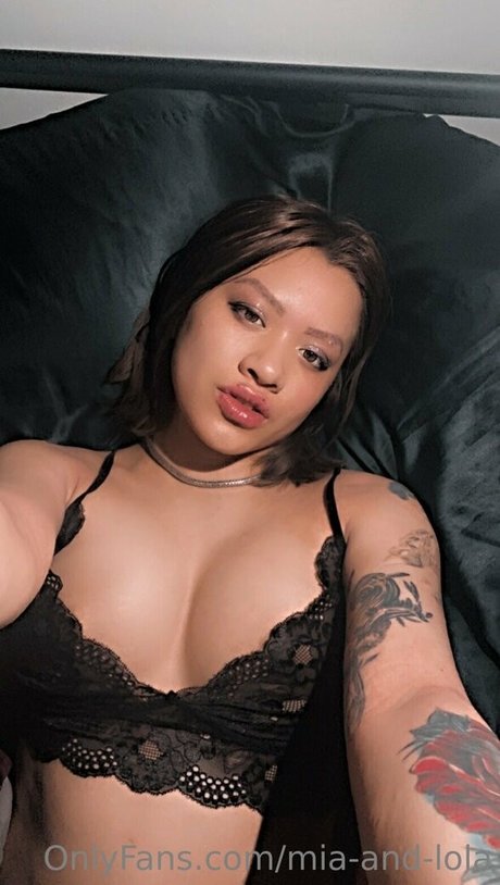 mia and lola onlyfans leaks