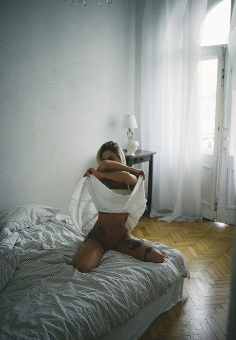 latina solo onlyfans pornographic portrait