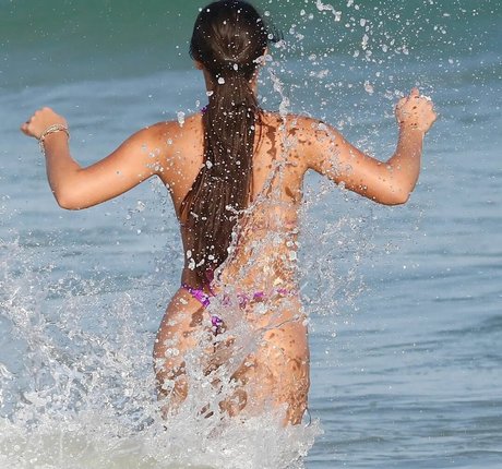 Gabriela Versiani onlyfans leak fuck