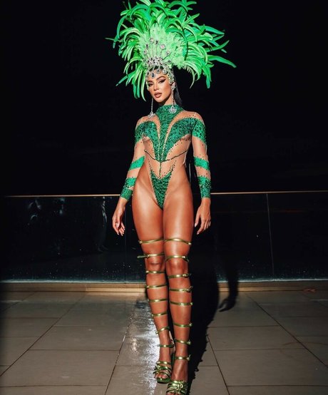 Gabriela Versiani onlyfans leaks naked