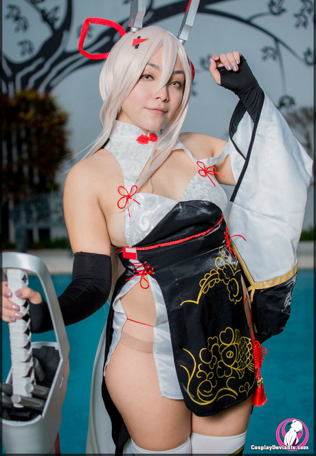 Hitomi Locks onlyfans leak ass