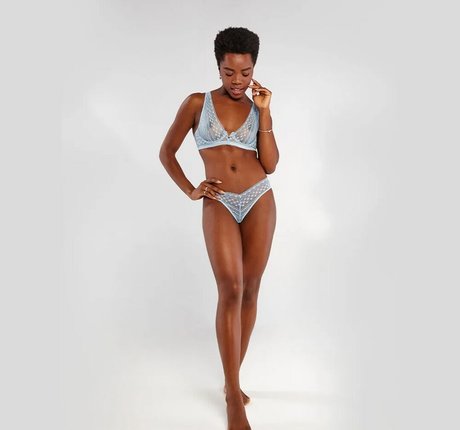 bbw brunette onlyfans beautiful xxx portrait