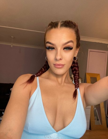 Shannon Moore onlyfans free content