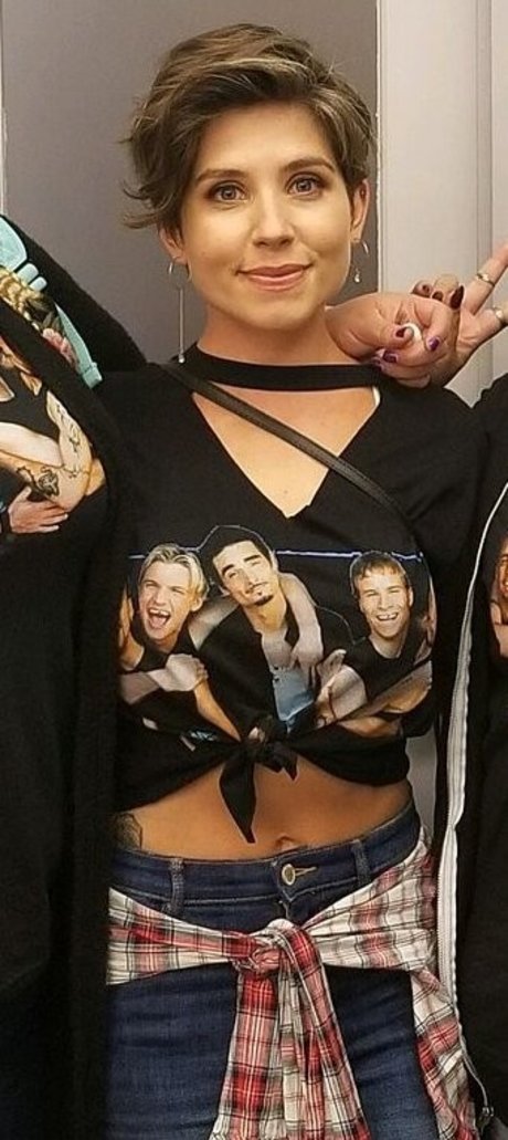 Soe Gschwind naked onlyfans pics