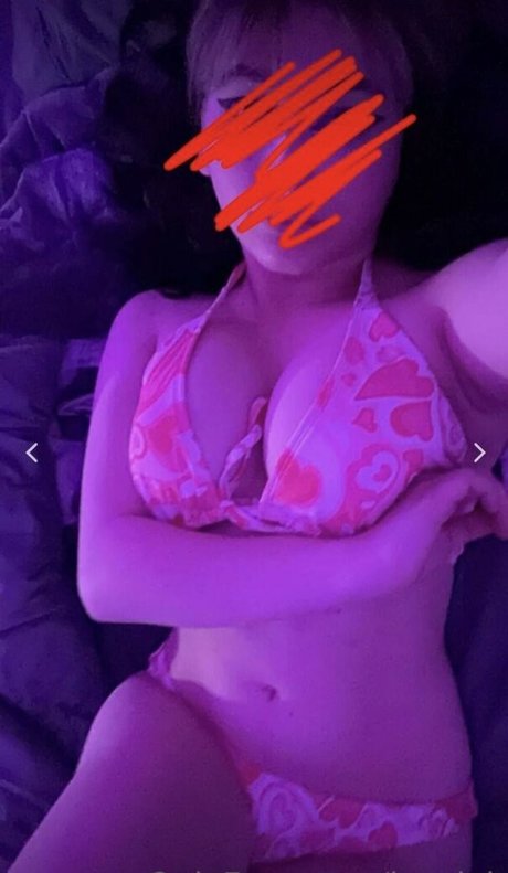 smoking onlyfans porno photo