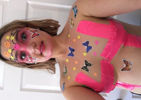 Chloe Fineman onlyfans page