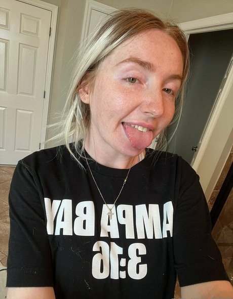 Eevee Bee onlyfans leaked xxx