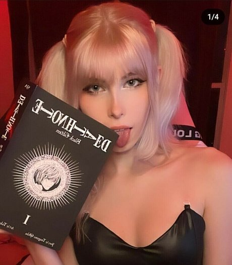 Emma kat 22 strip onlyfans