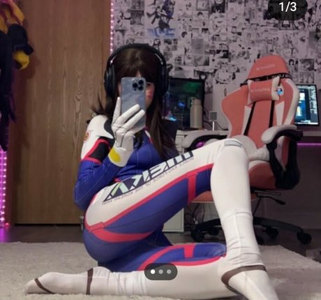 Emma kat 22 boobs onlyfans