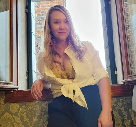 Crystal Sunshine onlyfans leaked