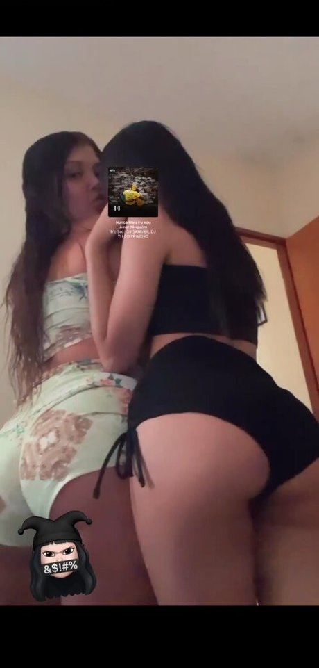 Tiffanywzx onlyfans pictures