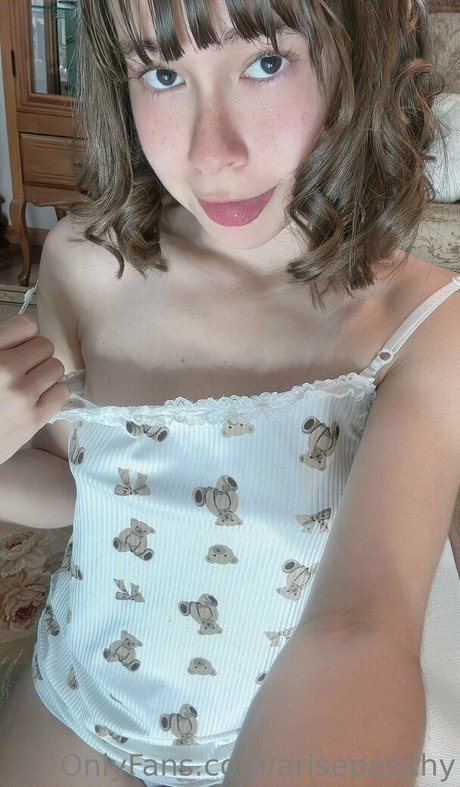 Arise Peachy onlyfans leaked.