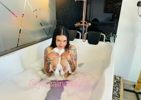 linaresjesica onlyfans leaks.