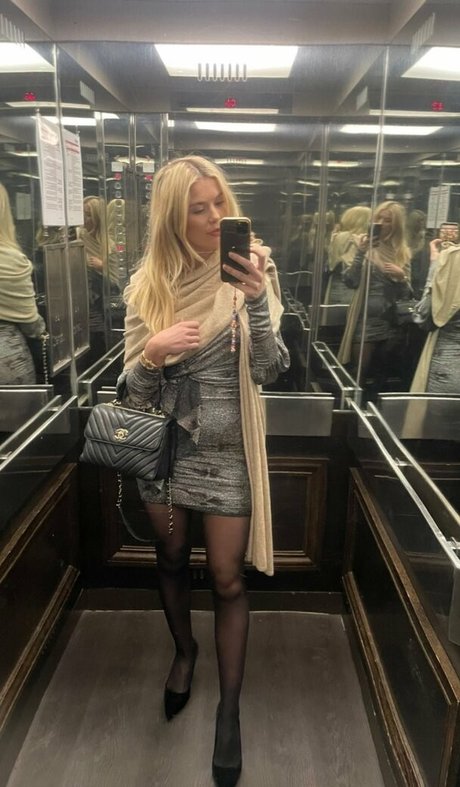 blonde milf onlyfans xxx img